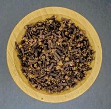 Whole Cloves ready to use